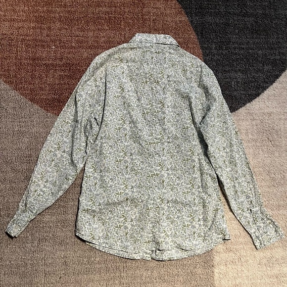 GAP Y2K button down - Picture 2 of 11